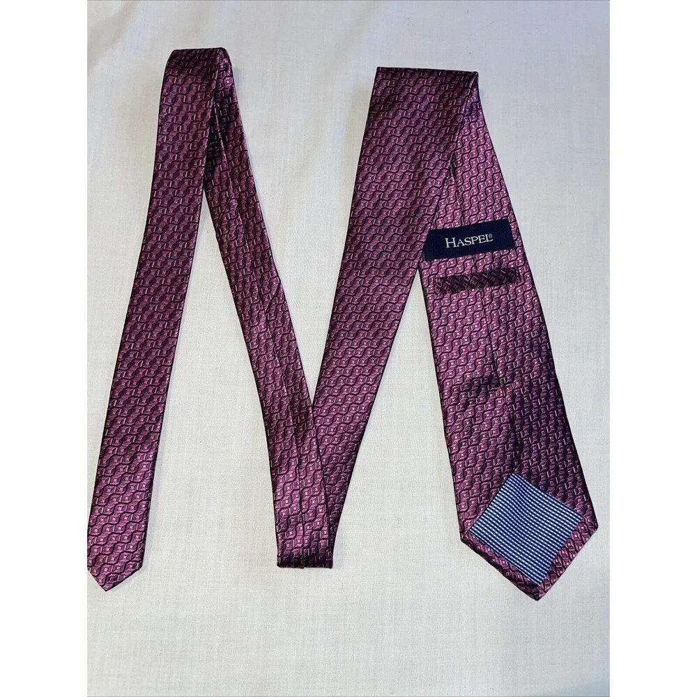 Haspel Men’s Dress Tie Size 56” Purple Geometric Business Formal Wedding City